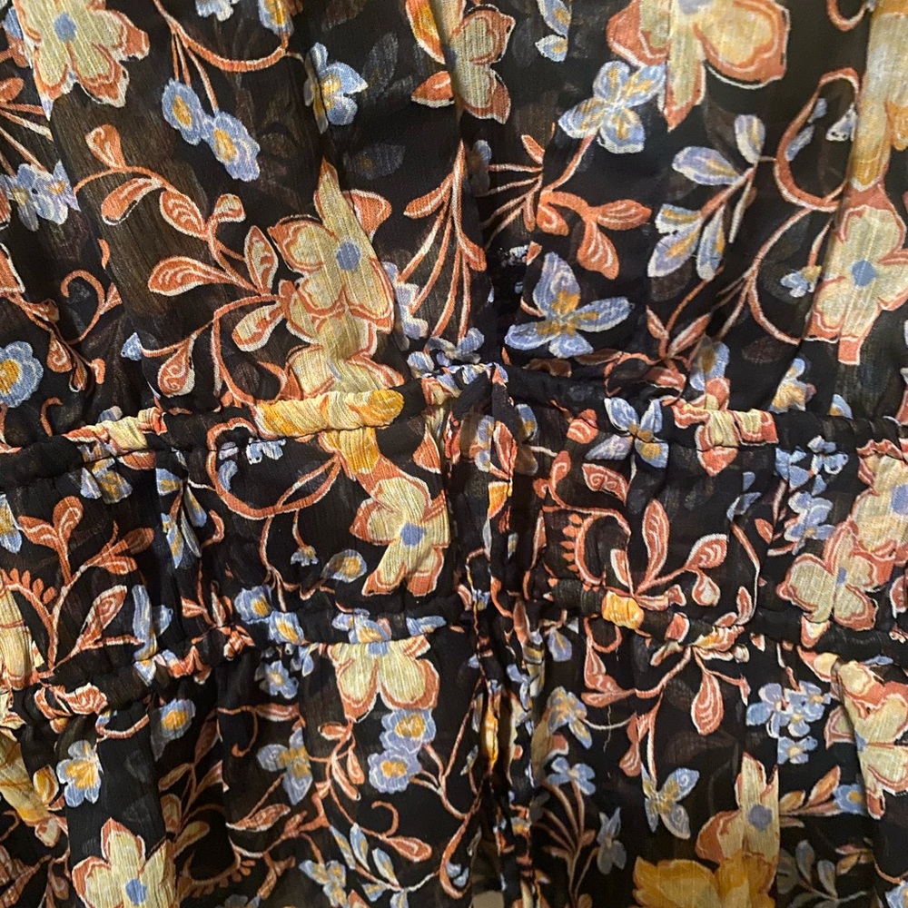 Old Navy Floral Blouse - Yellow, Blue-Size L - Picture 4 of 4